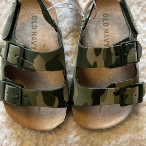 NWT Old Navy Camouflage Summer Sandals!! Sunday only!